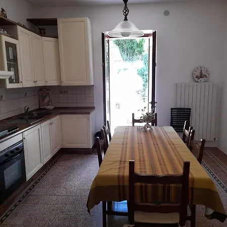 Апартаменты La Casa Di Valeria Alle Serre *
